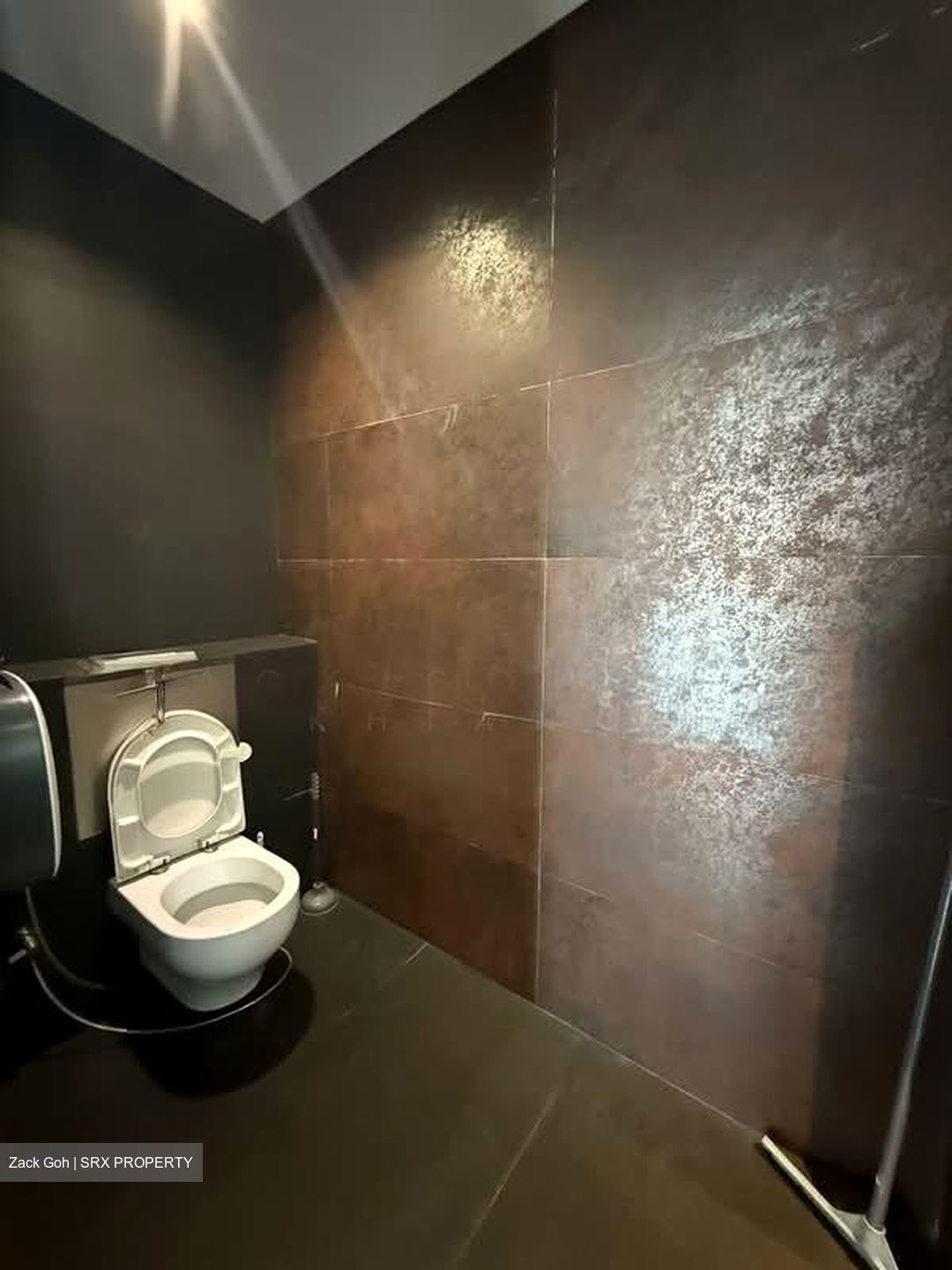 Loyang Green (D17), Office #550881831